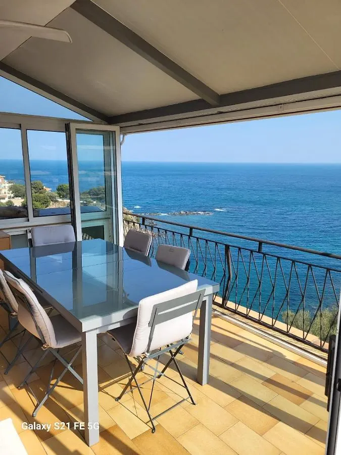 Apartamento Bella Vista Apartment Llanca Spain